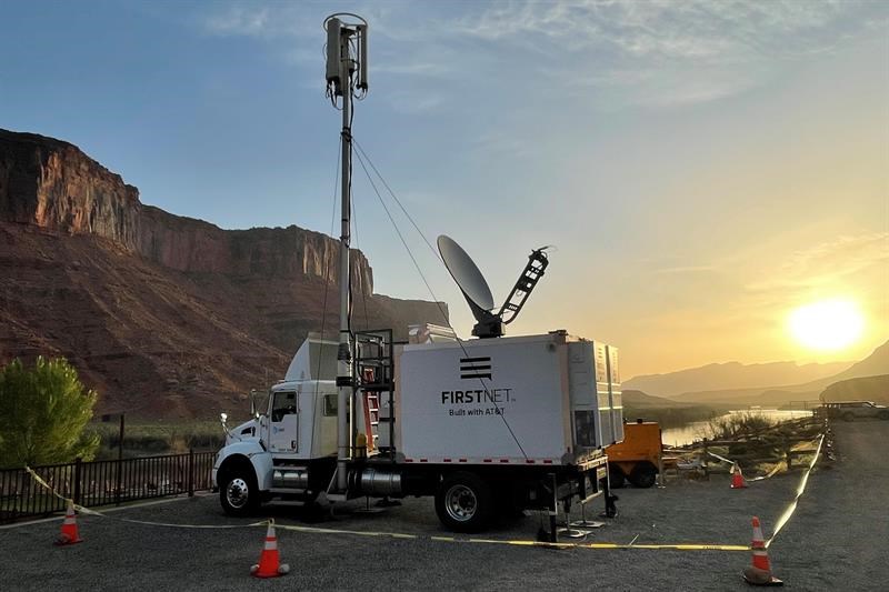 A FirstNet mobile coverage unit